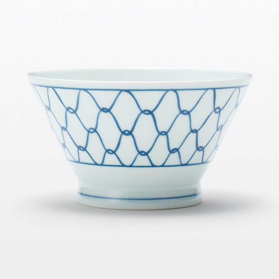 Hasami Ware Porcelain Rice Bowl ‐ Mesh Pattern