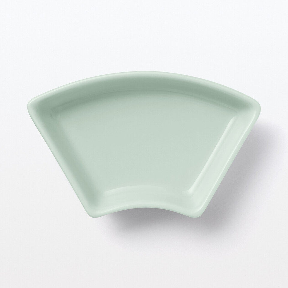 Hasami Ware Porcelain Fortune Plate ‐ Fan