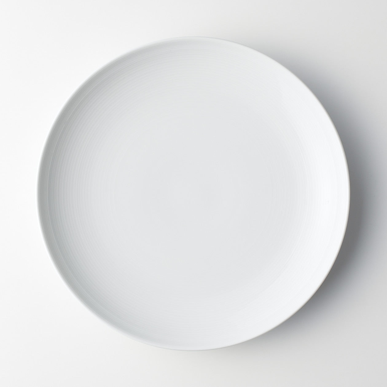 Hakuji White porcelain plate, extra large