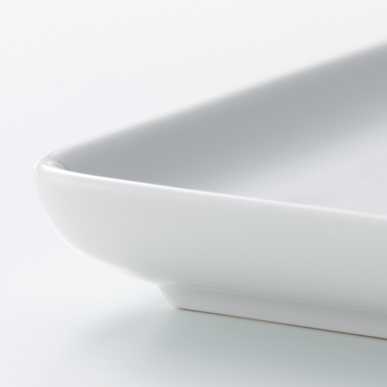 Hakuji White Porcelain Square Plate - Large