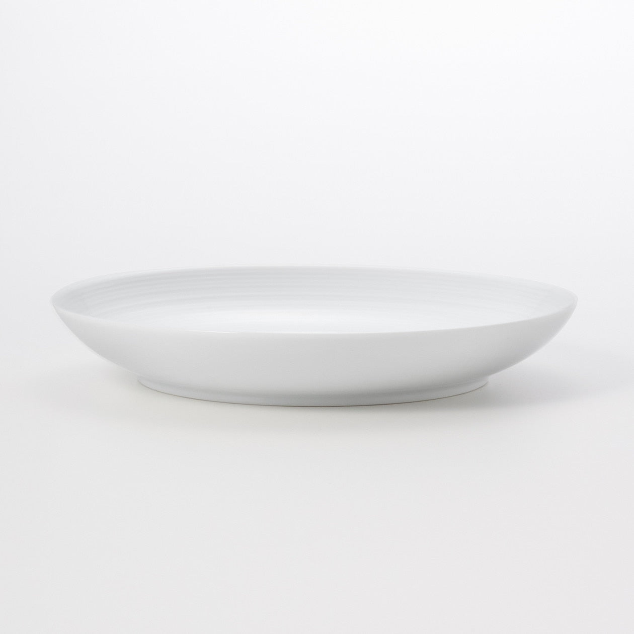 Hakuji White Porcelain Dish Medium