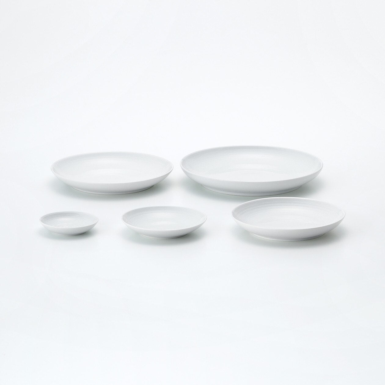 Hakuji Plate