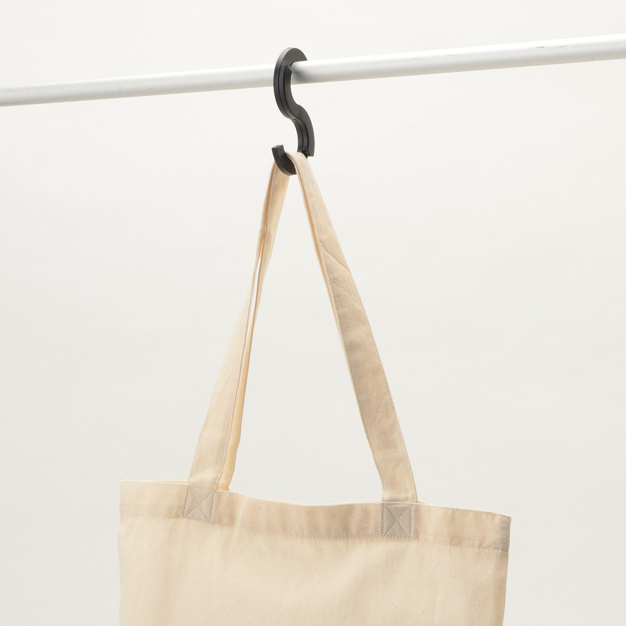 S-SHAPED HOOK GREY