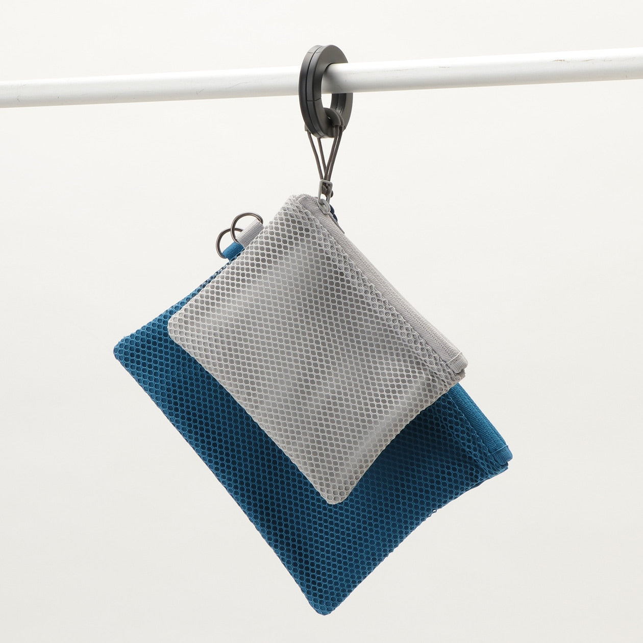 S-SHAPED HOOK GREY