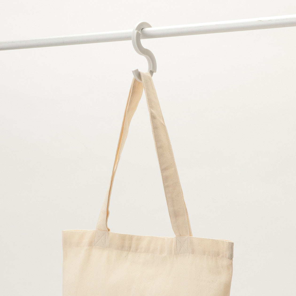 S-SHAPED HOOK GREY