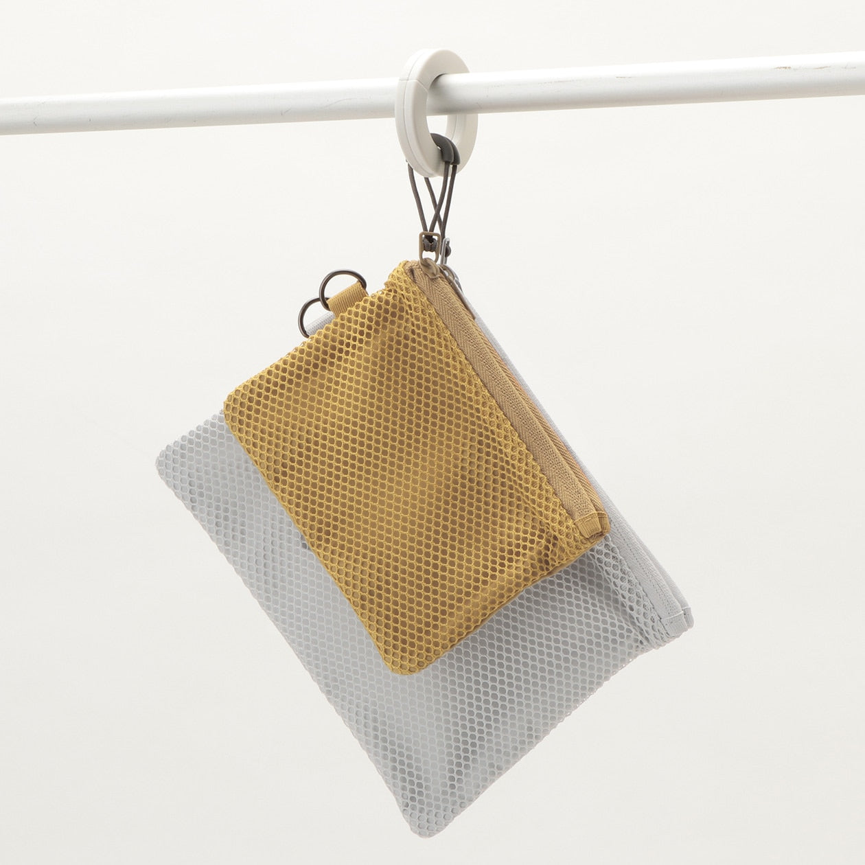 S-SHAPED HOOK GREY