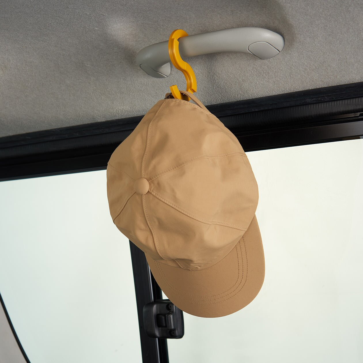 S-SHAPED HOOK GREY