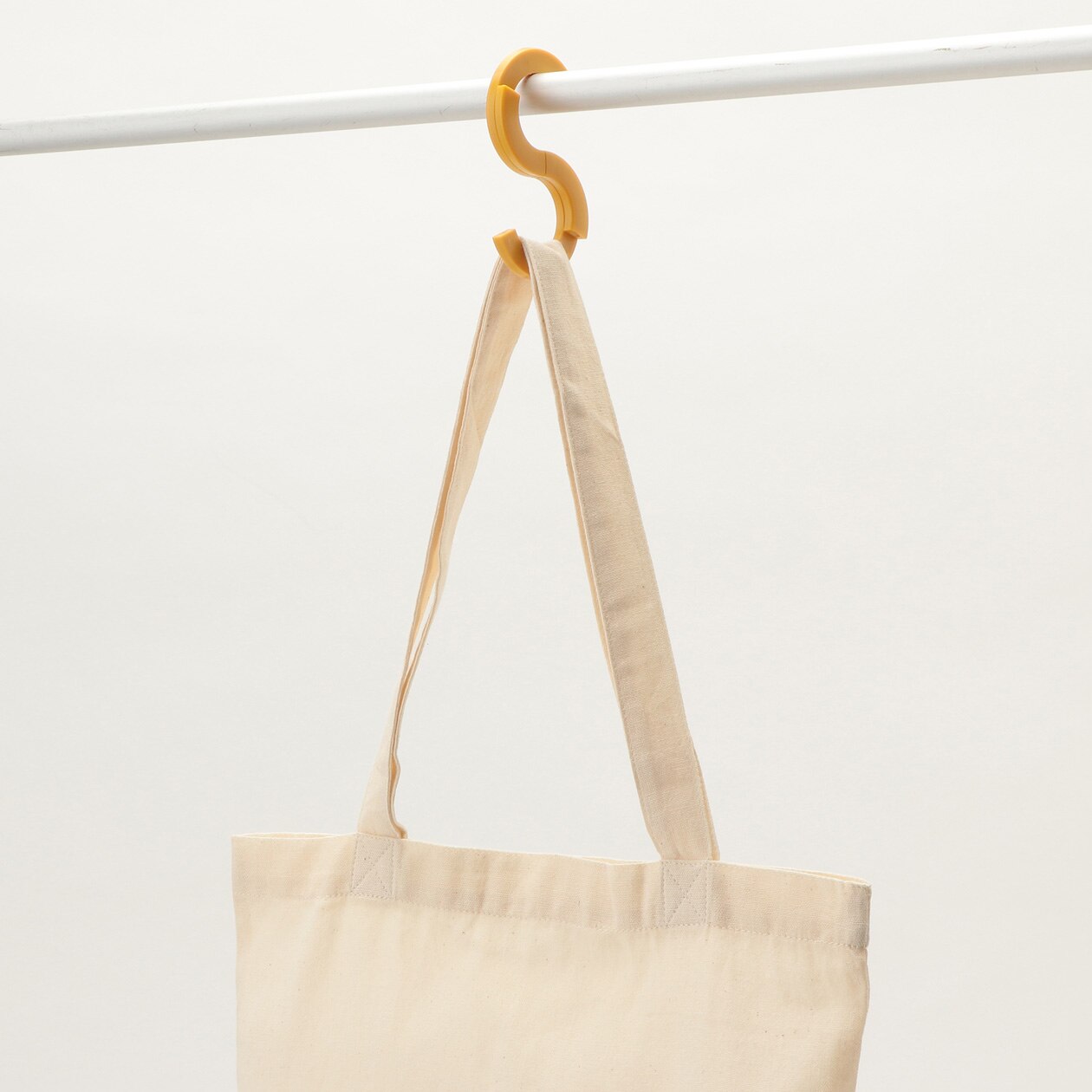 S-SHAPED HOOK GREY