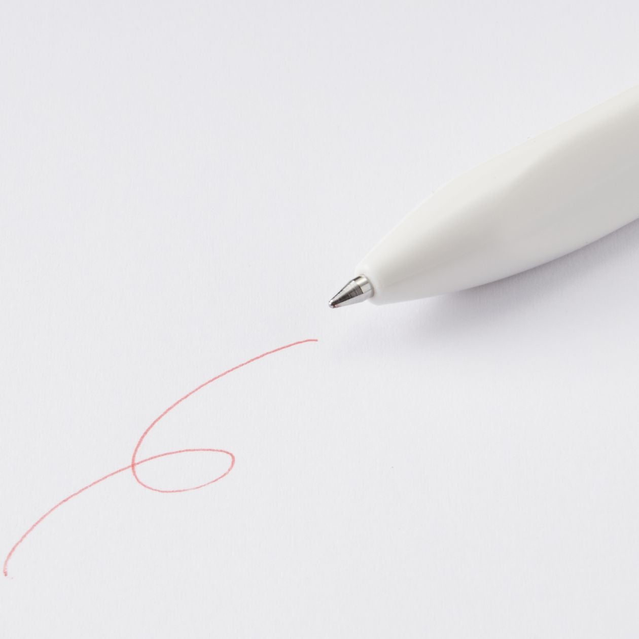 TRIANGULAR 3 COLOR BALLPOINT PEN