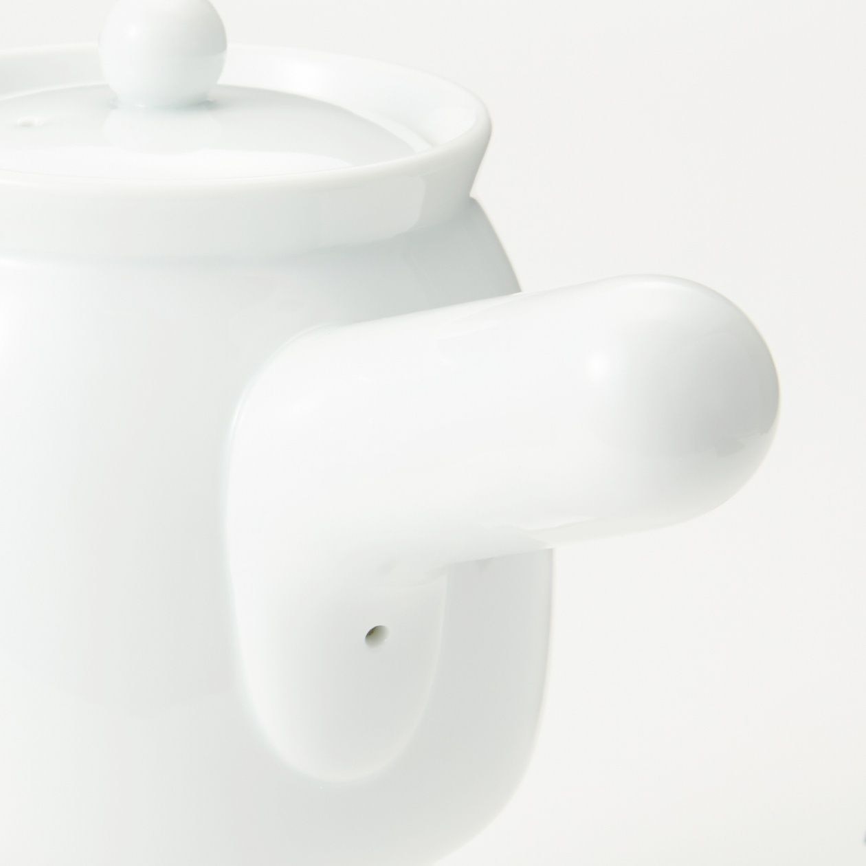 Hakuji White porcelain teapot Small 360ml
