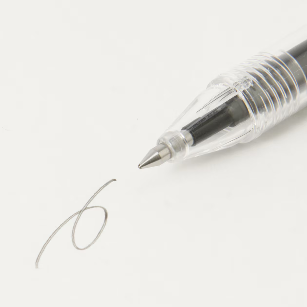 Sets of Muji Erasable Ballpoint Pen ( Black, Blue, Red)