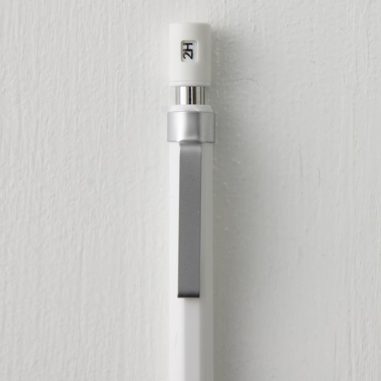 Low Center of Gravity Mechanical Pencil
