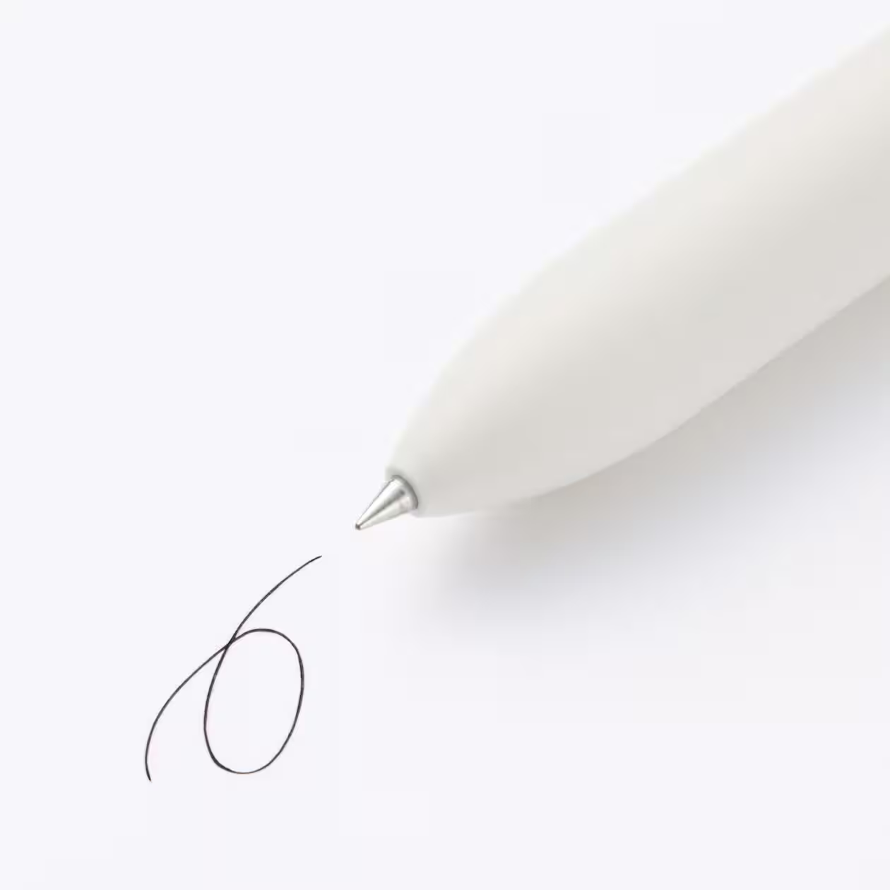 Muji Smooth-Writing Oil-Based Ballpoint Pen – 4 Colors in 1 (Black, Blue, Red, Green)