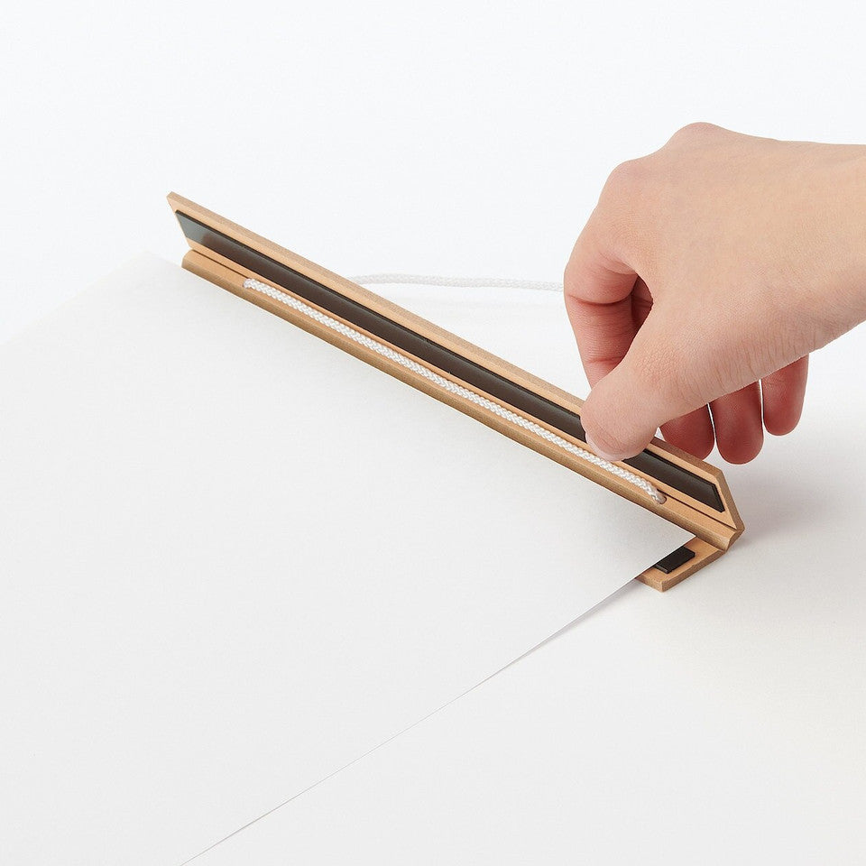 Magnetic Poster Hanger L