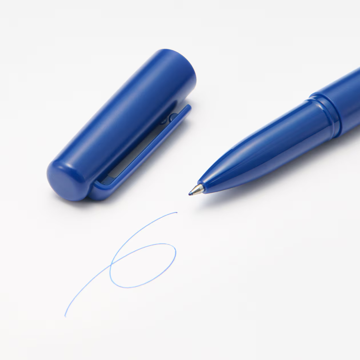 Muji Compact Gel Ink Ballpoint Pen – 8 Color Set (0.5mm)