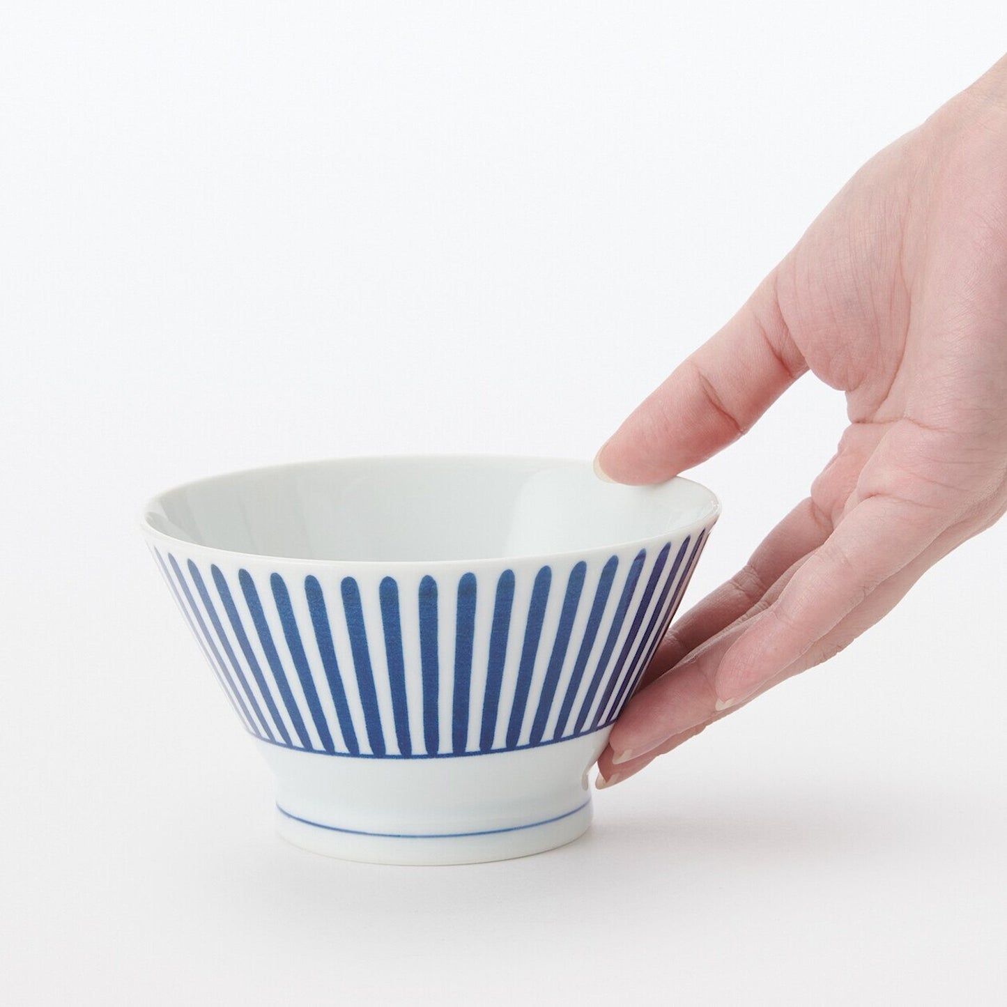 Hasami Ware Porcelain Rice Bowl‐ Fan Stripe