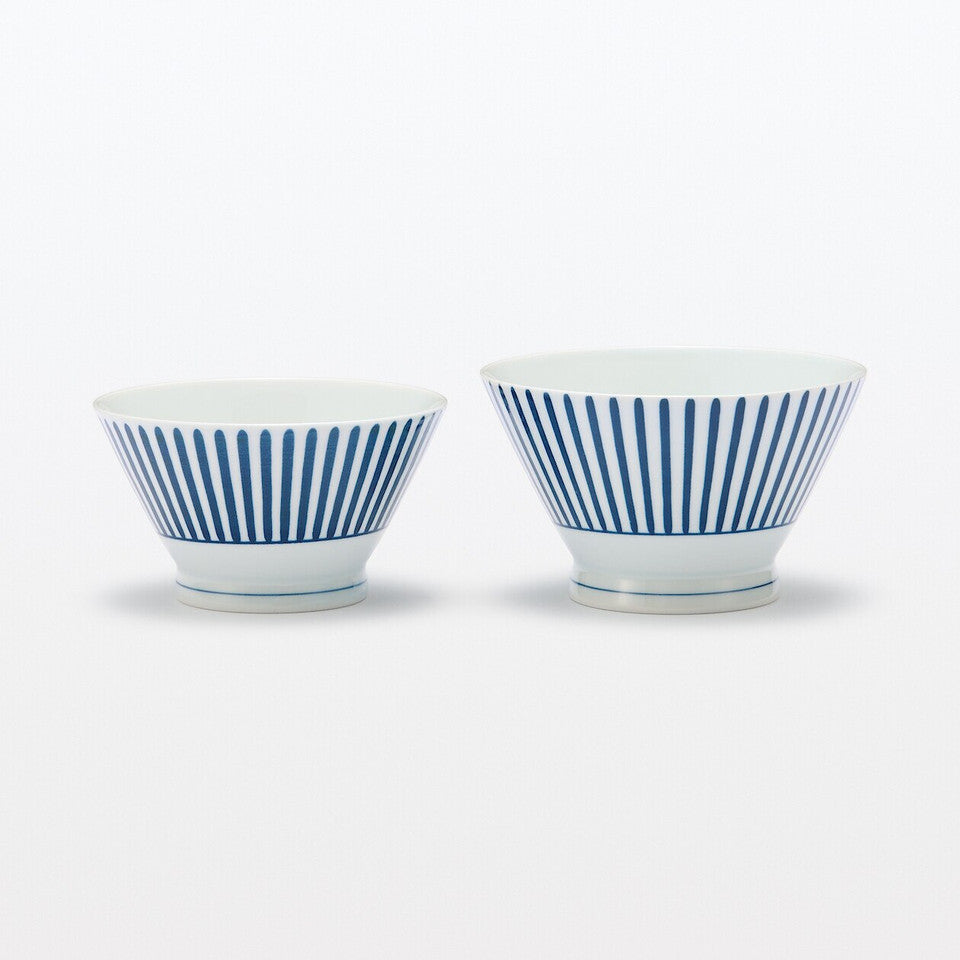 Hasami Ware Porcelain Rice Bowl‐ Fan Stripe