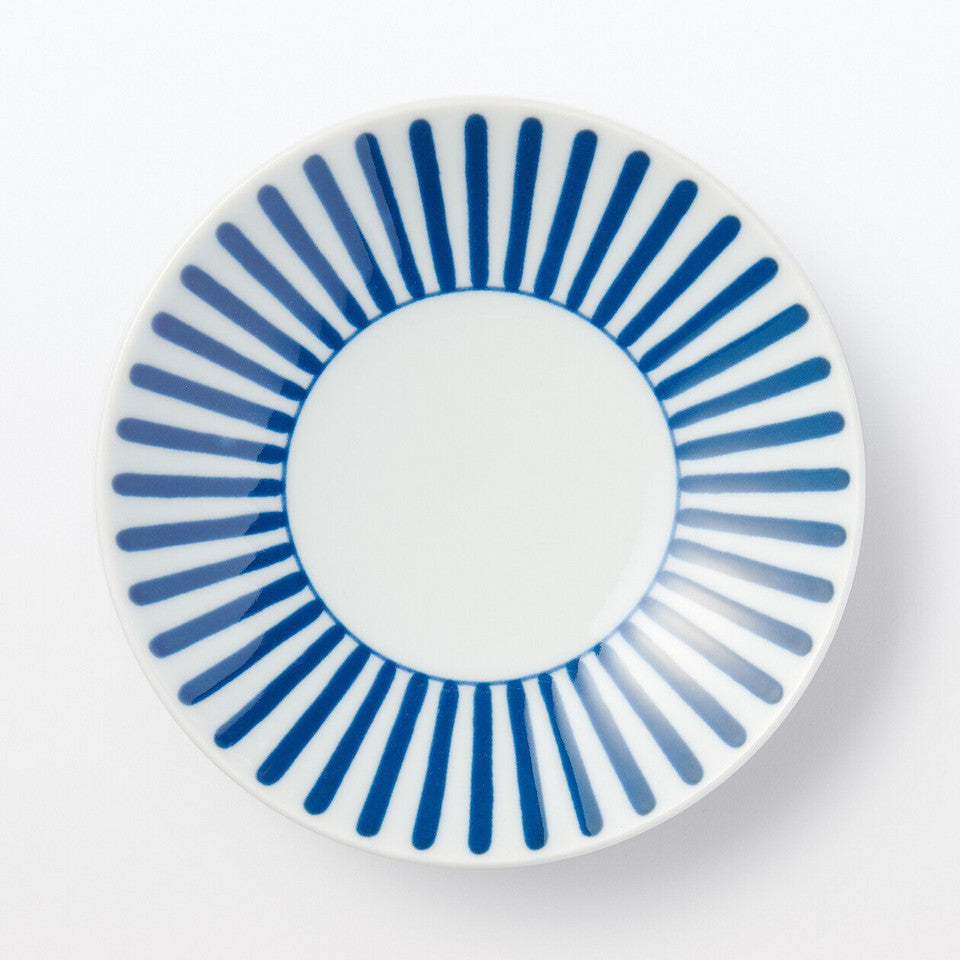 Hasami Ware Porcelain Plate‐ Fan Stripe