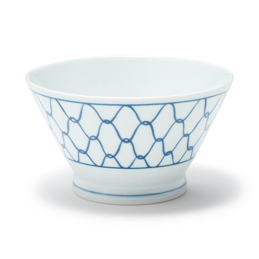 Hasami Ware Porcelain Rice Bowl ‐ Mesh Pattern